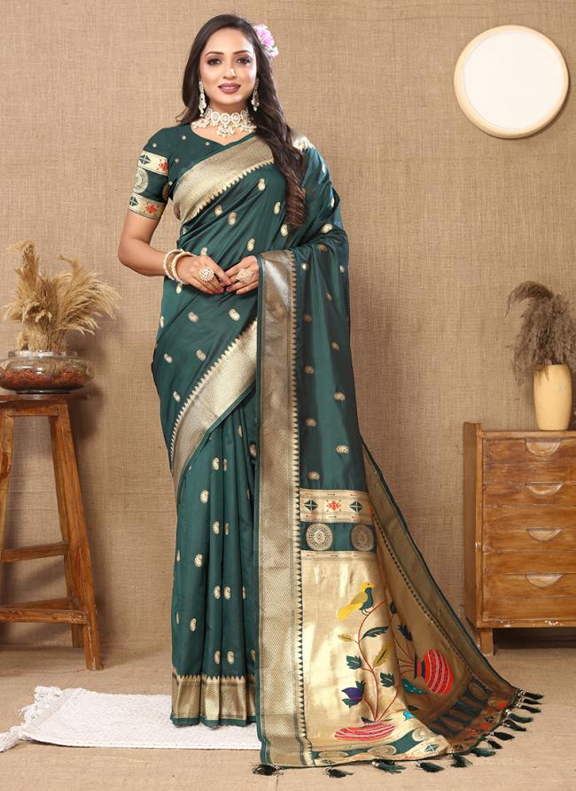 Soft Silk Watermelon Green Traditional Wear Weaving Saree